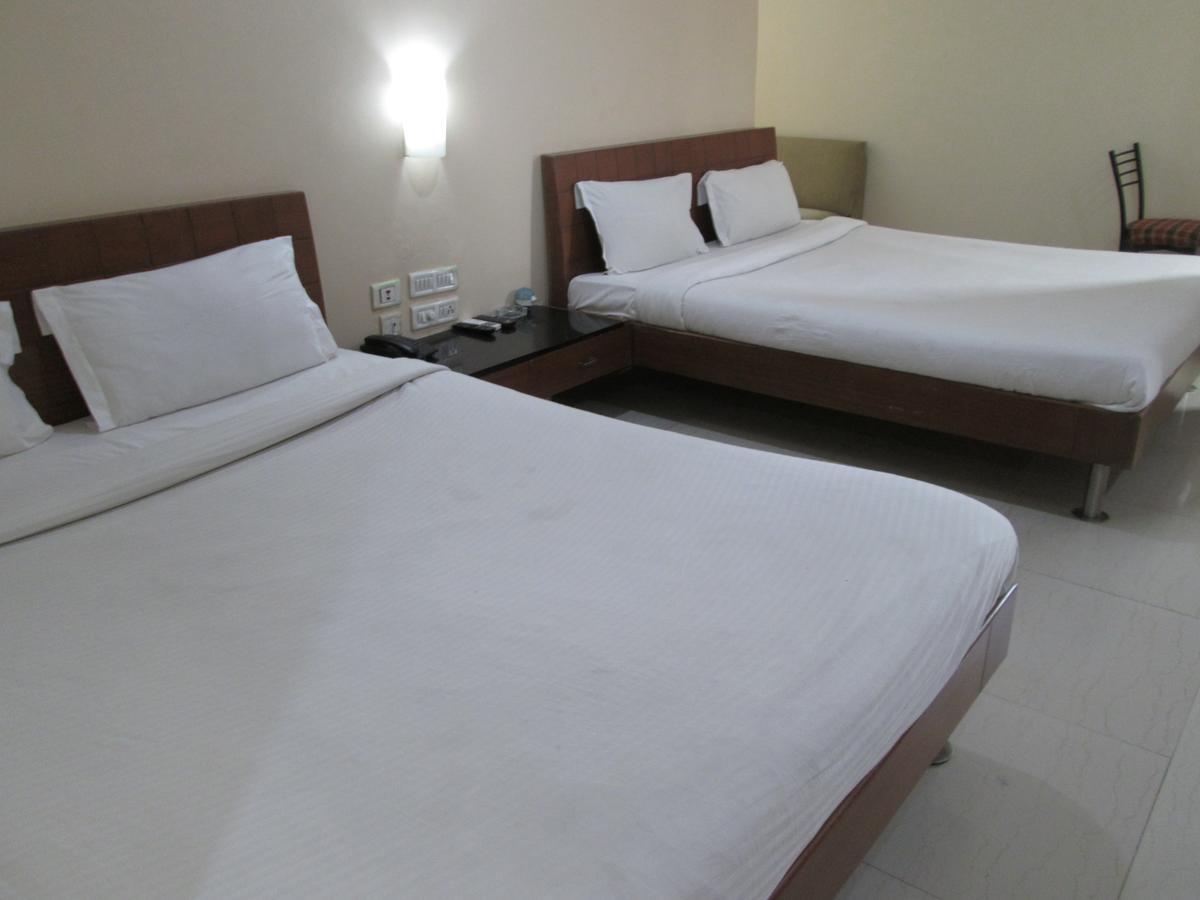 Hotel Imperial Classic Hyderabad Exterior foto