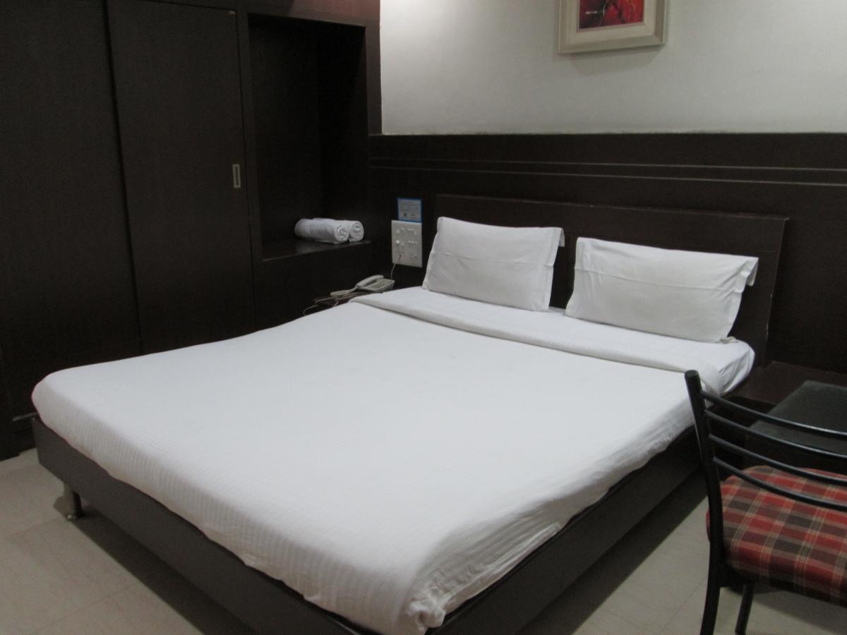 Hotel Imperial Classic Hyderabad Exterior foto